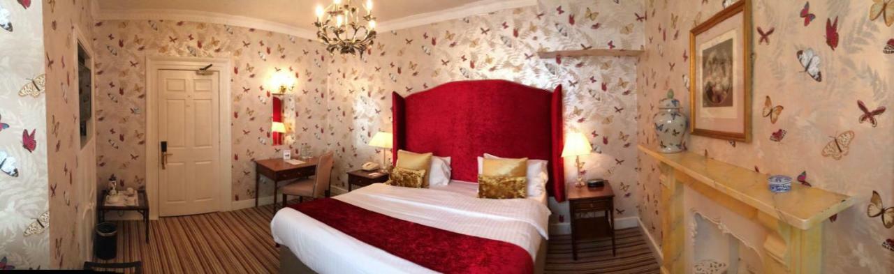 New House Country Hotel Cardiff Extérieur photo