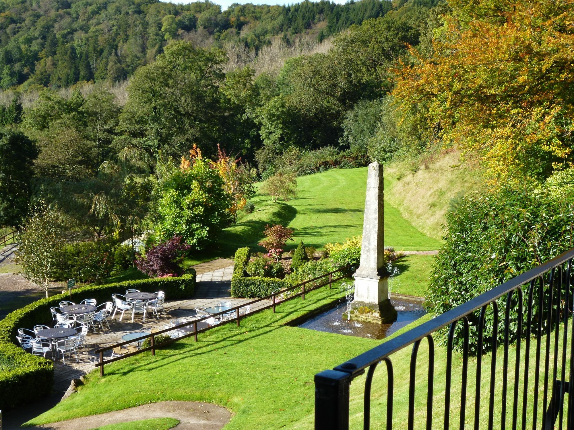 New House Country Hotel Cardiff Extérieur photo